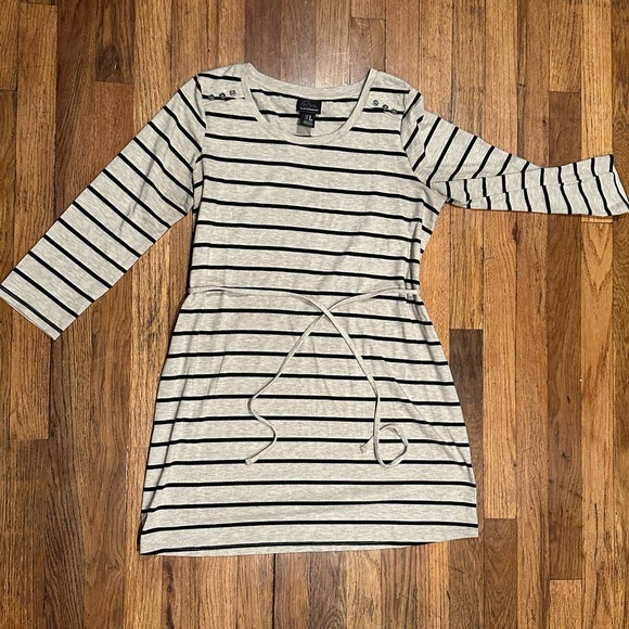 Motherhood Tan and Black Maternity Tunic - Picture 1 of 4